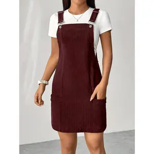 [Polyester Corduroy Overall Dress] Versatile Polyester Black Corduroy Overall Dress - Adjustable Straps, Pockets, Machine Washable, Elegant Women's - All-Season Skater Style