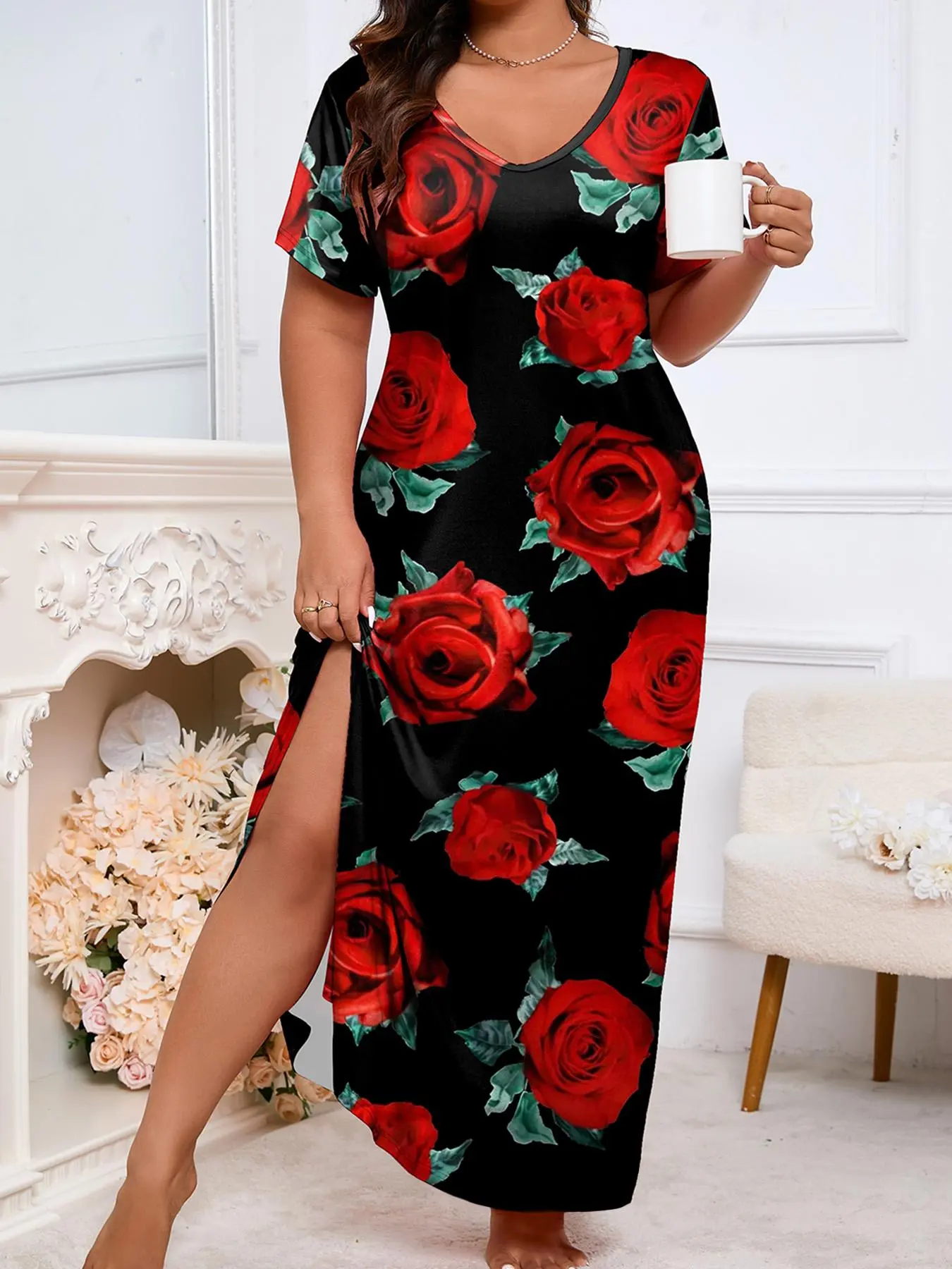 [Plus Size] Floral Flower Rose Print Split Hem Nightdress, Elegant Comfy Chic Aesthetic V Neck Short Sleeve Nightgown for Women, Women's Sleepwear for All Seasons, Loungewear, Womenswear, Loungewear House Dress