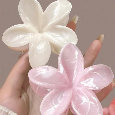 Flower Shaped Hair Claws, Flower Hair Clip, Super Cute Clips, Cute Lightweight Fashionable Hair Accessories for Women & Girls, Minimalist Headwear Suitable for Thick Hair, Hairclips