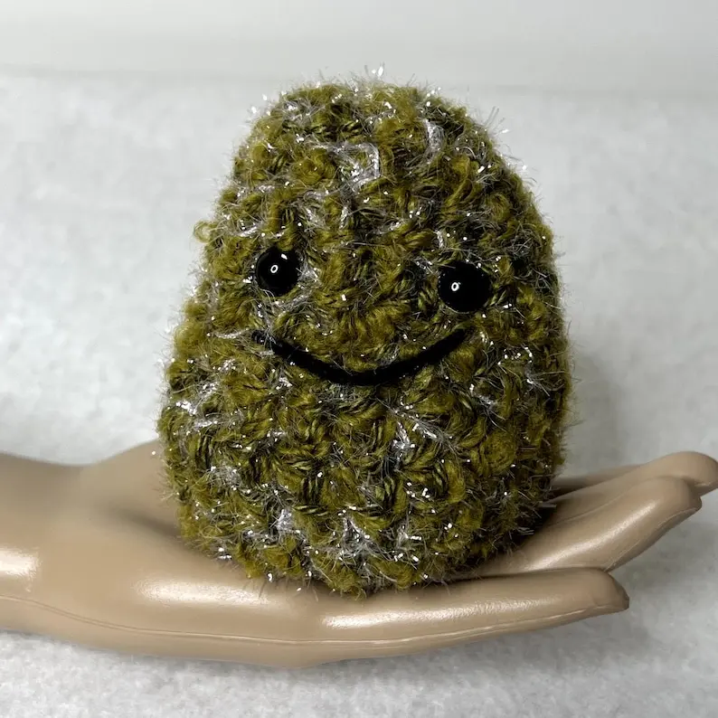 Handmade Crochet Avocado Plush | Cute Amigurumi Stuffed Toy | Kawaii Desk Decor Gift for Kids & Adults