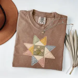 Comfort Colors PRINTED Quilt Star Patchwork Tee, Cottagecore TShirt, Boho Quilt Graphic Top, Vintage Quilt Star Tee, Aesthetic Floral Tee