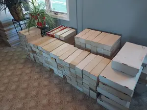2,222 Huge Baseball Cards Lot -- 10 POUND BOX. Vintage, Old, includes Pack. Bonus.