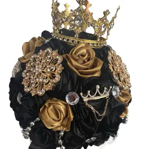 Beautiful Quinceañera bouquet black and gold with a unique shiny crown available in different colors.