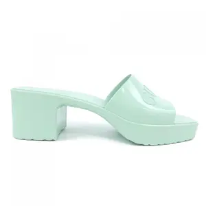 Pre-owned GUCCI Others Small Leather Goods Leather Sandals