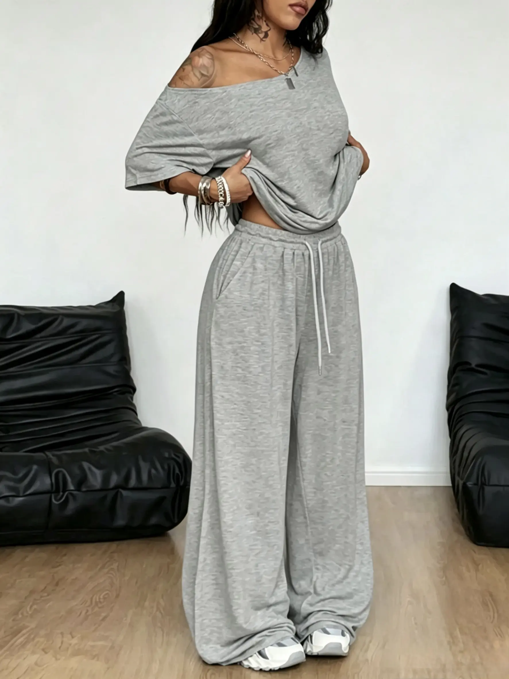 2pcs/Set Women's Minimalist Basic Daily Wear Everyday Going Out Sport Comfortable Off Shoulder T-Shirt And Wide Leg Pants Two Pieces Outfits