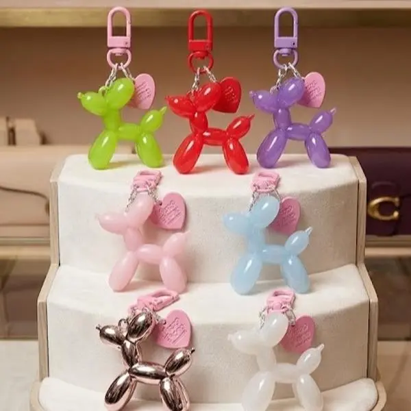 High fashion y2k Jelly Balloon Dog Keychain for Women Girls - Cute Epoxy Resin Alloy Charm for Backpacks Wallets Car Keys - Multipurpose Decoration in Rich Colors