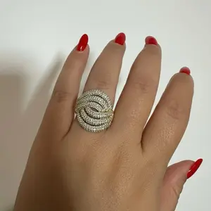 Elegant Ring Size 6 7 8 & 9 for Women Sparkling Design Perfect for Any Occasion