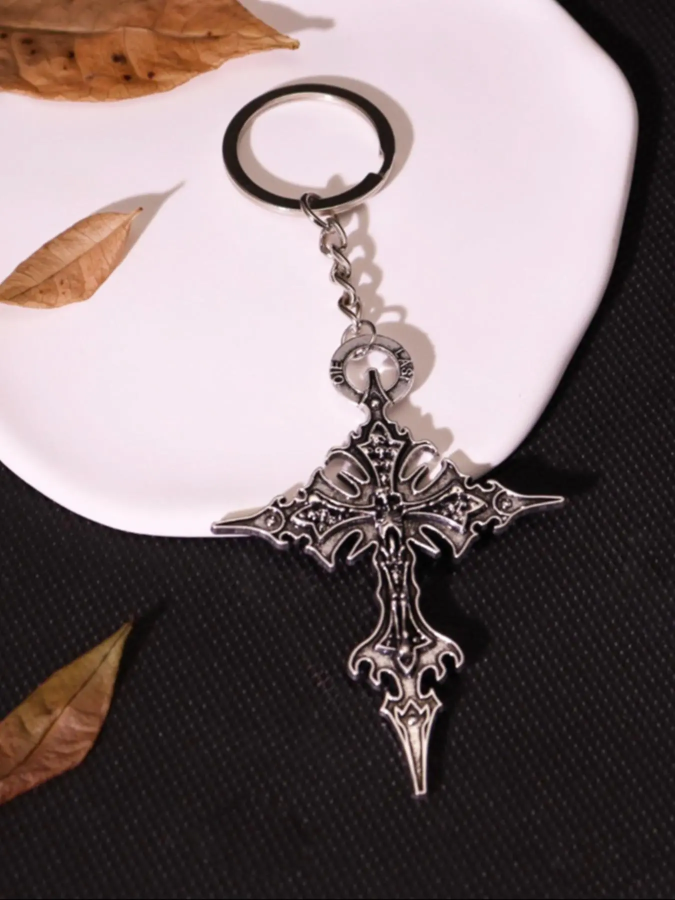 Punk Style Cross Design Keychain Pendant, Fashionable Keychain for Men & Women, Trendy All-match & Exquisite Keychain for Birthday Gift, Gothic Cross Keychain, Fashionable Alloy Keychain