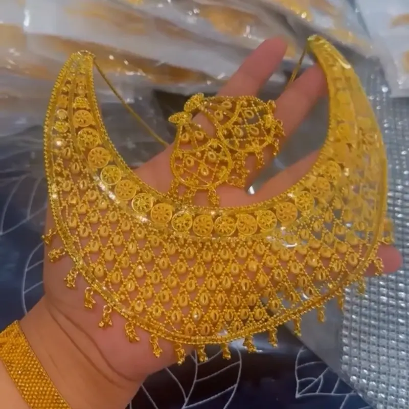 Dubai Gold Plated 10% Gold plated Necklace Set with Intricate Design and Tassels
