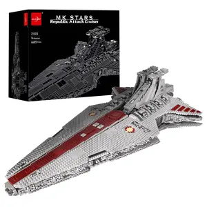 Mould King 21005 Super Star Destroyer Model, Venator-Class Republic Attack Cruiser Building Toy, ,Awesome Building Kit for Boys Over 8-12
