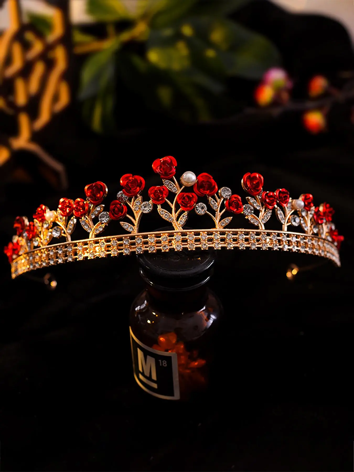 Women's Rose Flower Crown Headpiece, Princess High-End Birthday Party Crystal Tiara, Wedding Bridal Accessory, Holiday Gift, Elegant Crown Design