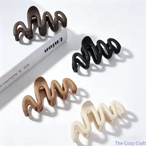 2026 New Retro Matte Wavy Large Shark Hair Claw Clip, Minimalist Elegant Women Hair Accessories, Non-Slip Bun Hairstyle Barrettes Ideal for Summer Daily Wear & Casual Outfits