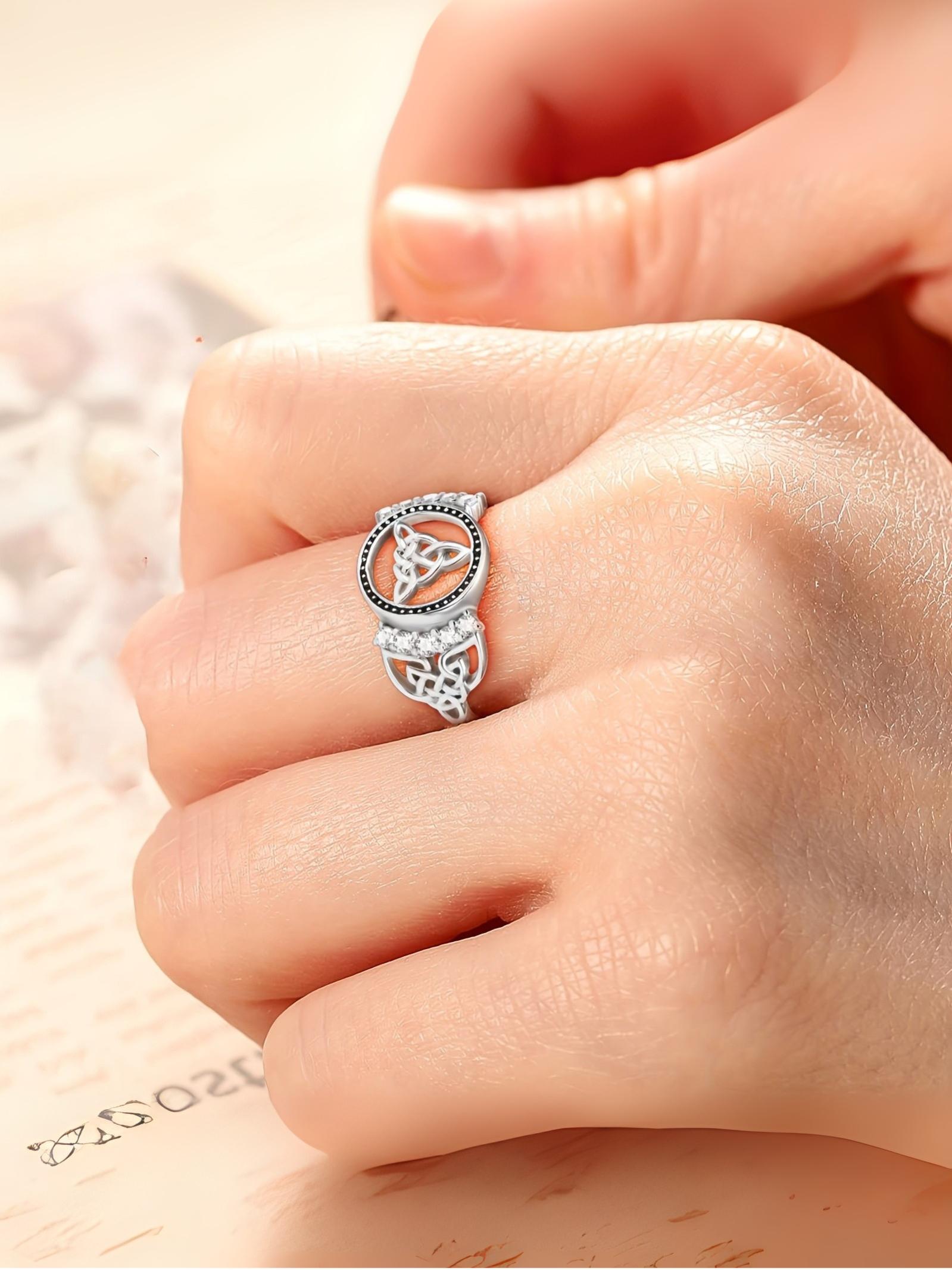 925 Sterling Silver Celtic Knot Triquetra Ring for Men, Vintage Irish Trinity Knot Signet Ring , Handmade Gothic Witchy Jewelry, Unique Pagan Amulet Ring Gift for Boyfriend Husband, Retro Viking Style Statement Ring for Daily Wear & Occasions