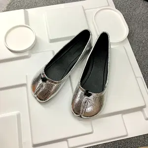 Fashion Versatile New Pig's Trotters Split-Toe Shoes Niche Shallow Mouth Flat-Soled Loafers for Women's Single Footwear