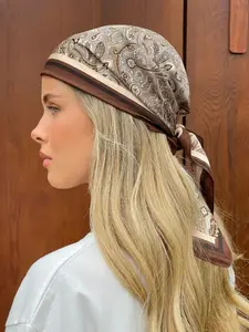 Retro paisley cashew flower contrast-edged square scarf, light luxury satin texture bandana fashionable and versatile, commuting and travel atmosphere decoration multi-purpose Hijab square scarf Paisley Print Scarf