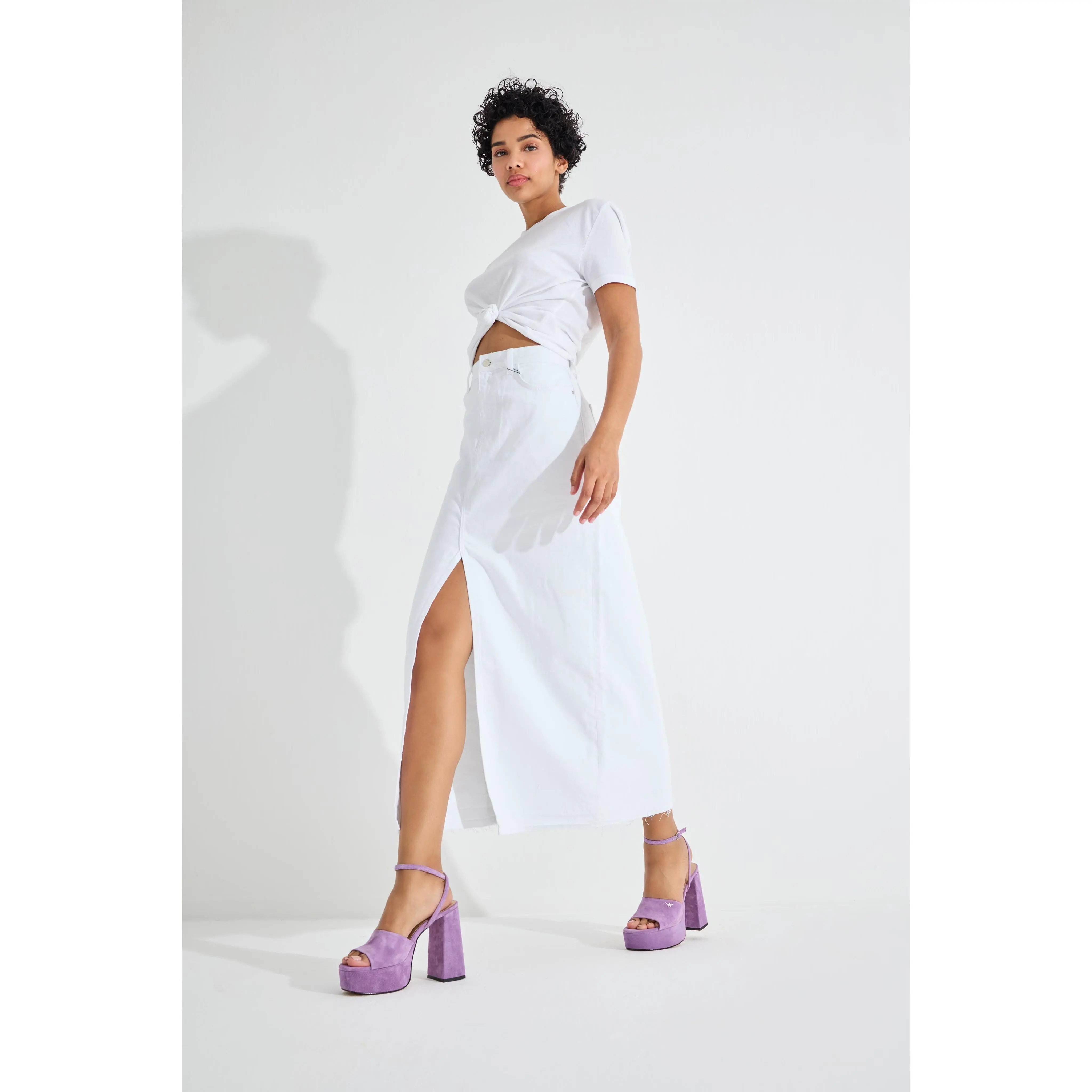 LOIE Bonita Lila Suede Sandals