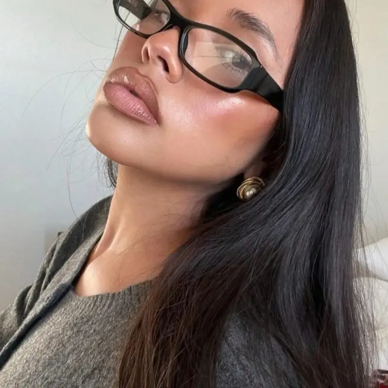 Women's Casual Rectangular Fashion Glasses, Light Blocking Eyewear for Reading & Work Commuting, Cute Y2K Style All Season Accessory