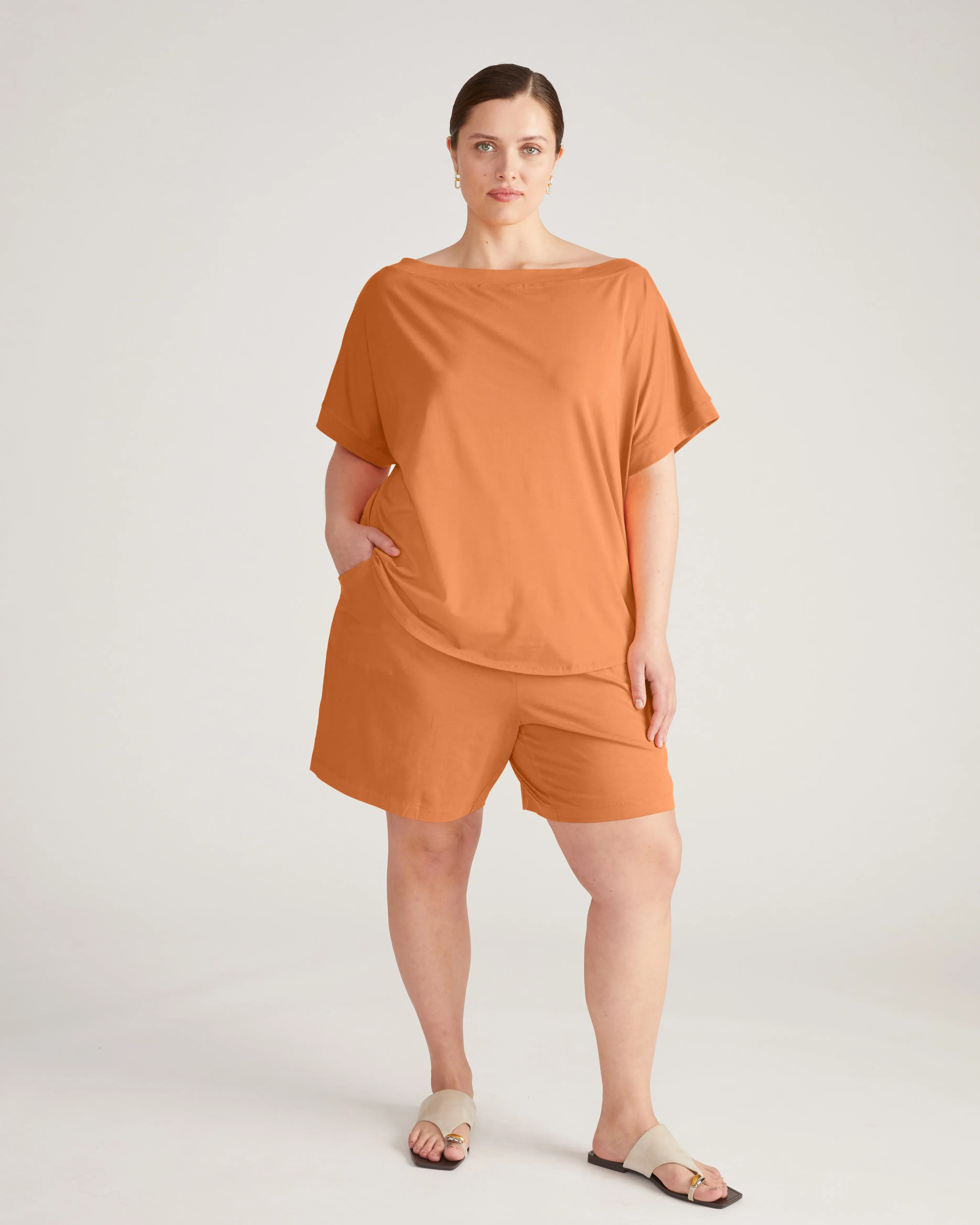 Lorelai Casual Lounge Shorts for Women, Loose-Fitting Above Knee Bottoms in a Light UltimateS Stretch Fabric with Pockets, Light Fabric, Stretch Fit, Effortless Shorts, Lightweight, Stretch Waist, Lounge Style Shorts
