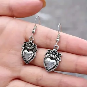 S925 Sterling Silver Hypoallergenic Earrings Vintage Flower Heart Design Dangle Earrings Elegant Style Trendy Female Gift