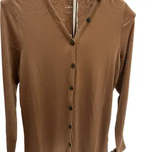 Everlane Long Sleeve Blouse - Brown V-Neck Button Front Top for Women