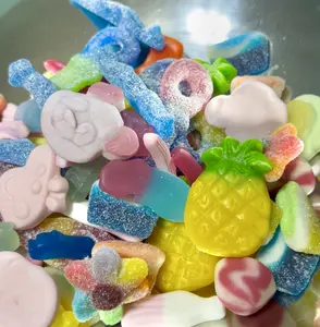 Ultimate International U.K. 1lb Mix -Full mix of U.K. goodies