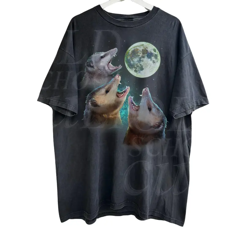 Men's Casual Menswear Moonlit Possums Vintage Graphic Short Sleeve Cotton Tee - Unisex Crew Neck, Distressed Retro Opossum Lover Streetwear Top, Moon-Themed Print (Gives a Moody Vibe), Cold Wash Compatible, All-Season Comfort