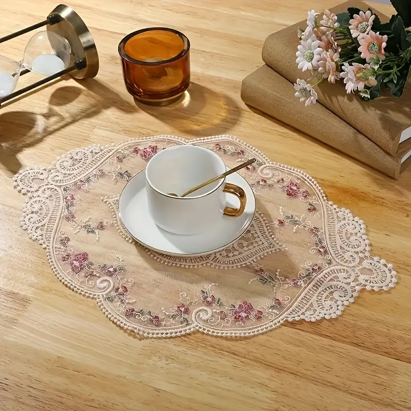 4pcs Vintage Classic Floral Lace Embroidery Placemats - Embroidered Cutwork Table Centerpiece for Home Office Decoration Floral Pattern Placemat