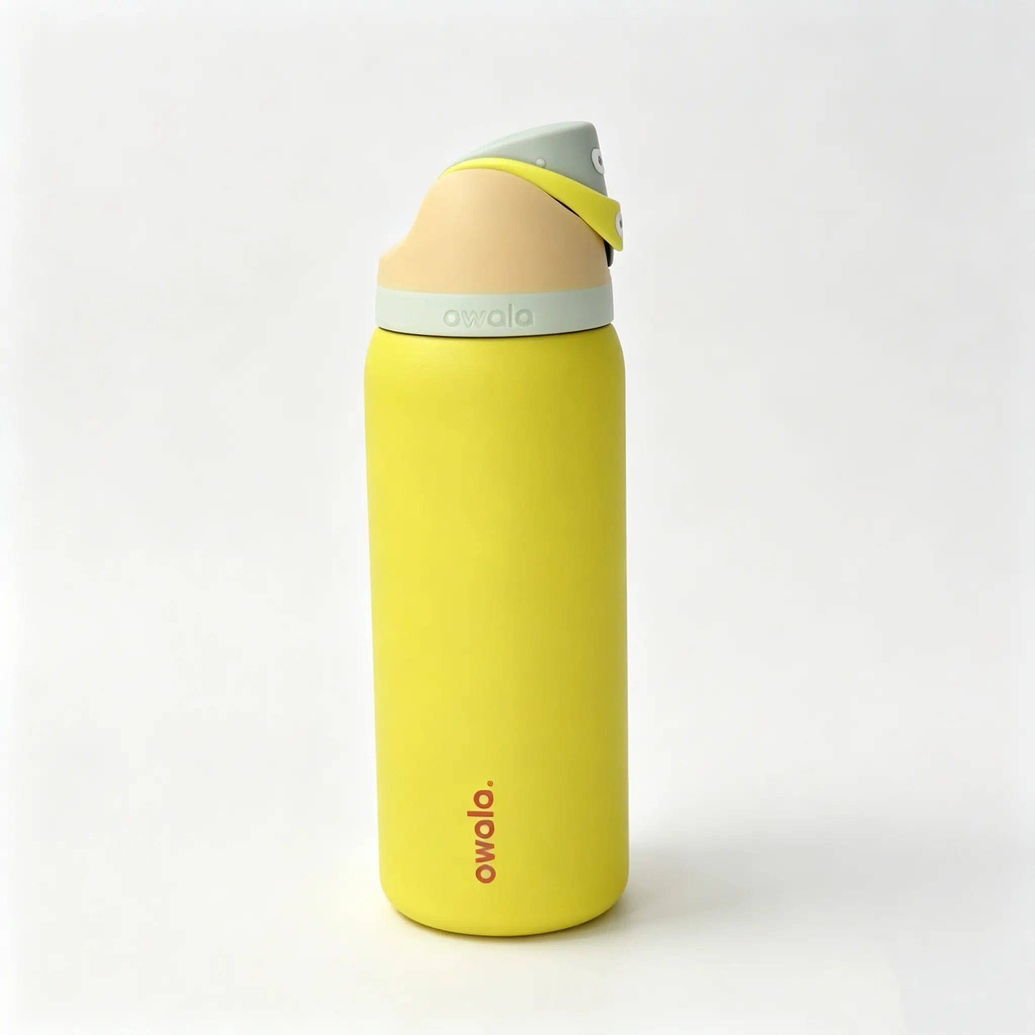 Owala 32oz Bright Matte Sunny Yellow Insulated Water Bottle with Flip Sip Lock Lid, Solid Color Style Stainless Steel Travel Cup, Leakproof BPA-Free Hydration Bottle for School, Gym & Outdoor Trips Drinkware Flasks Tumbler Mug Tumbler Bottled Portable