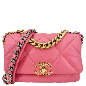 Pre-owned CHANEL Lambskin Leather Shoulder Bags 19 Flap Large Quilted Shoulder Bag Pink