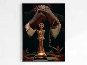 Luxury Chess King Wall Art Print, Modern Black-Gold Glossy Photo Poster, Unframed Artistic Decoration, Ideal Gift for Collectibles Enthusiasts, Gifts