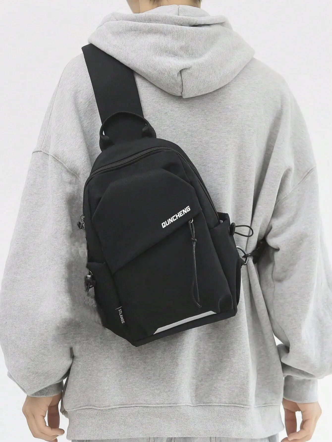 Lightweight & Stylish Shoulder Bag – Perfect for Hiking