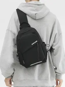 Lightweight & Stylish Shoulder Bag – Perfect for Hiking