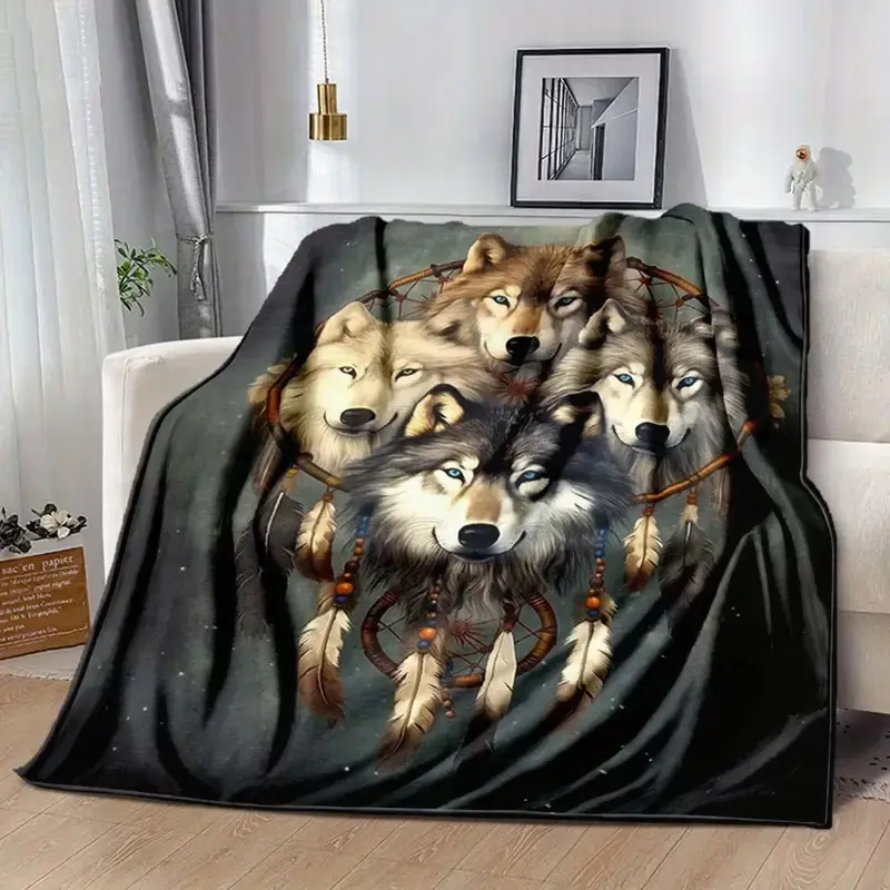 [Comfortable Dream Catcher Blanket] 1pc Cozy Flannel Blanket Dream Catcher and Wolf Head Design Blanket Comfortable and Comfortable Blanket for Camping Sofa Bed and Couch Office Suitable for Gift Blankets in All Seasons