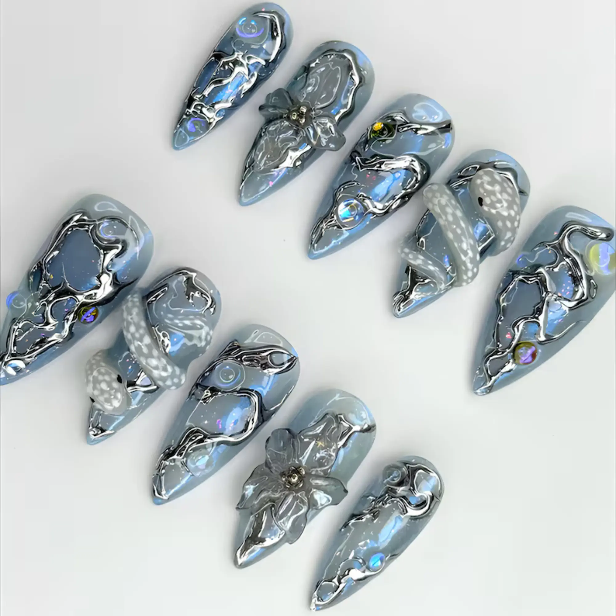 Silver Chrome Snake Press On Nails, 3D Jelly Nail Art , Metallic Ice Blue Nails, Jelly Holographic Chrome Nails, Edgy Gothic Nails