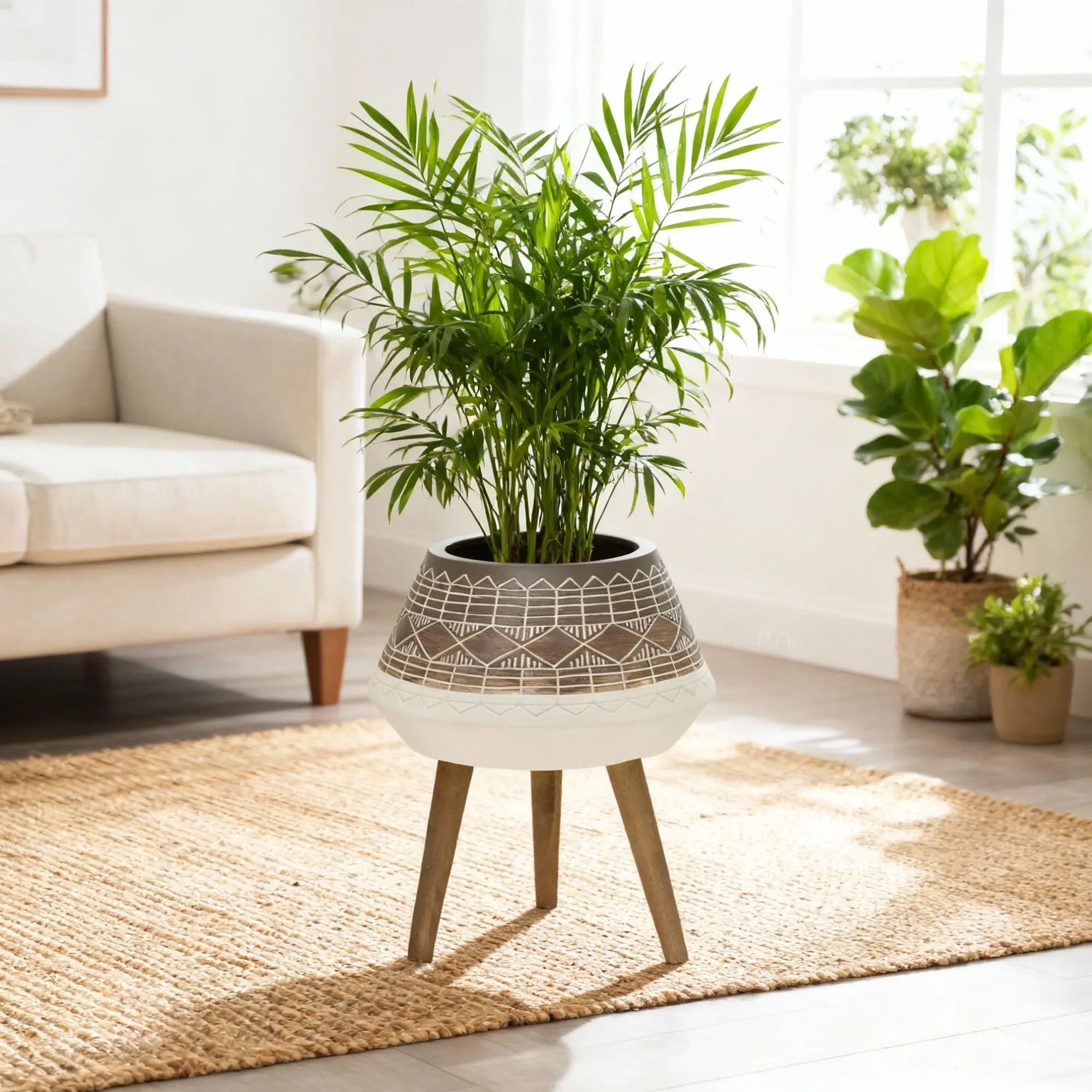18"W Peru Fiberglass Pot on Stand Hand-Crafted Tribal Pattern Cream & Brown Planter with Legs