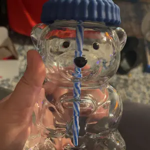 Adorable Bear Glass Cup, 20 oz Capacity with Free Straw and Lid, Cute Drink Cup for Daily Use, Sweet Gift for New Year and Valentine’s Day