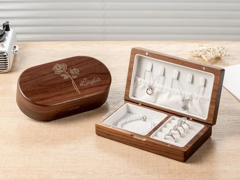 Custom Engraved Wooden Jewelry Box – Personalized Name & Birth Flower Keepsake