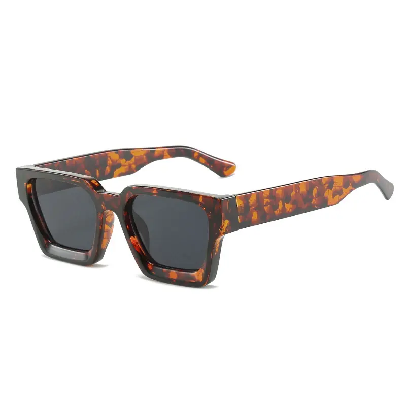 Leopard Grey