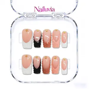 （D136) Nailuvia Short Square Press-On Nails, 3D Knit Sweater French Tip with Gold Stud, Handmade Reusable Fake Nails, 10 Sizes 20Pcs Set
