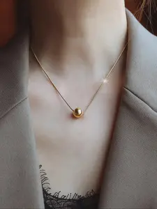 Minimalist Solid Color Ball Pendant Necklace, Stainless Steel Jewelry for Party, Daily Clothing Decor, Trendy All-match & Exquisite Jewelry for Birthday Gift