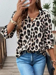 Women's Leopard Print Lapel Neck Blouse, Casual Blouses, Casual 3/4 Sleeve Top for Business Office Work, Ladies Clothes for All Seasons