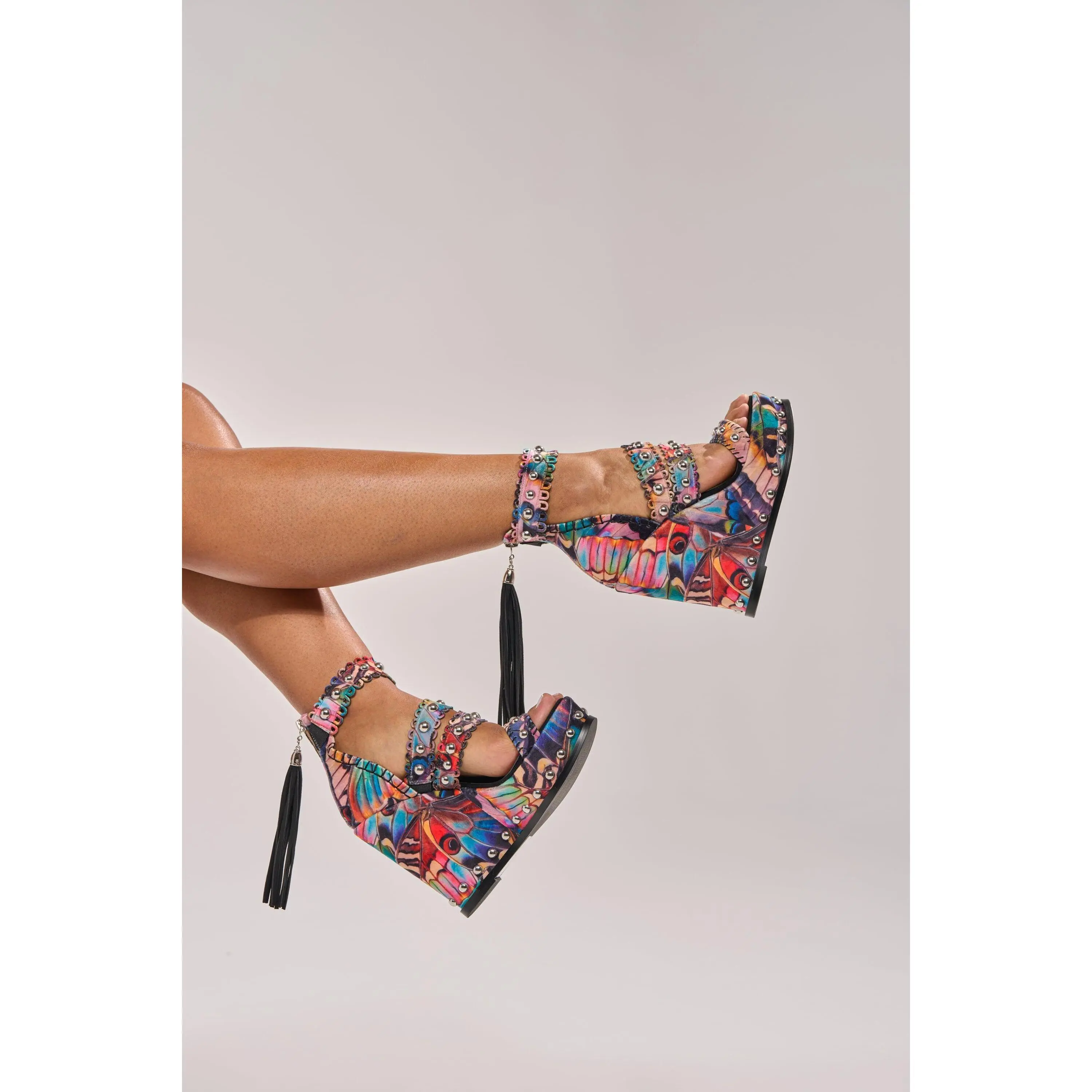 AKIRA GOLD ZANIA BUTTERFLY MULTI PRINT FRINGE EMBELLISHED WEDGE SANDAL