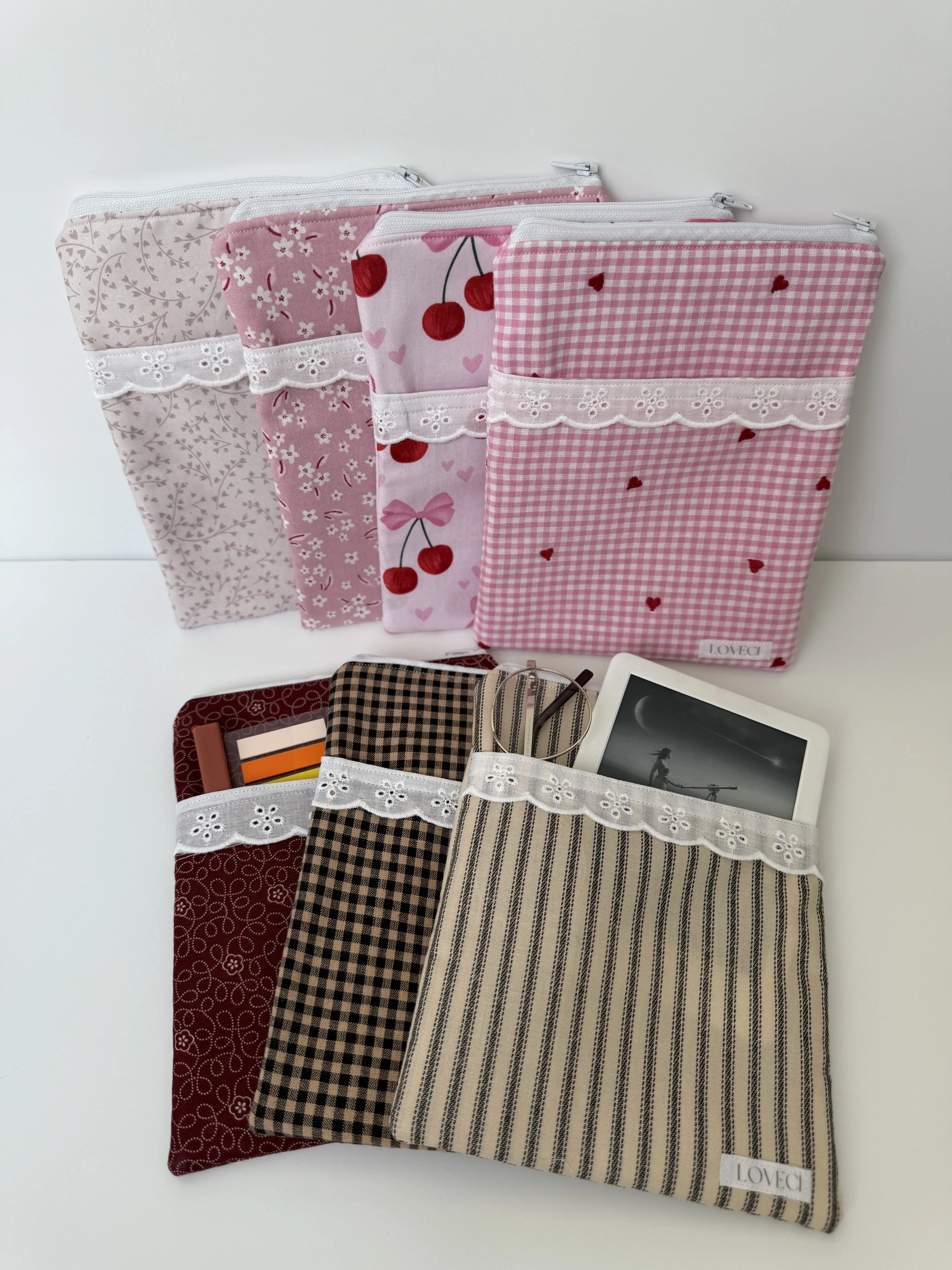 Handmade E-reader Sleeve,Ipad Mini Sleeves, Kindle Sleeve, Kobo Sleeve, Bookworm Gift, Book Sleeves