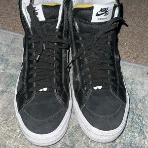 Product Review of Bread No-Tie Elastic Shoelaces – Slip-On Magic for Sneakers & Running Shoes from E**h **