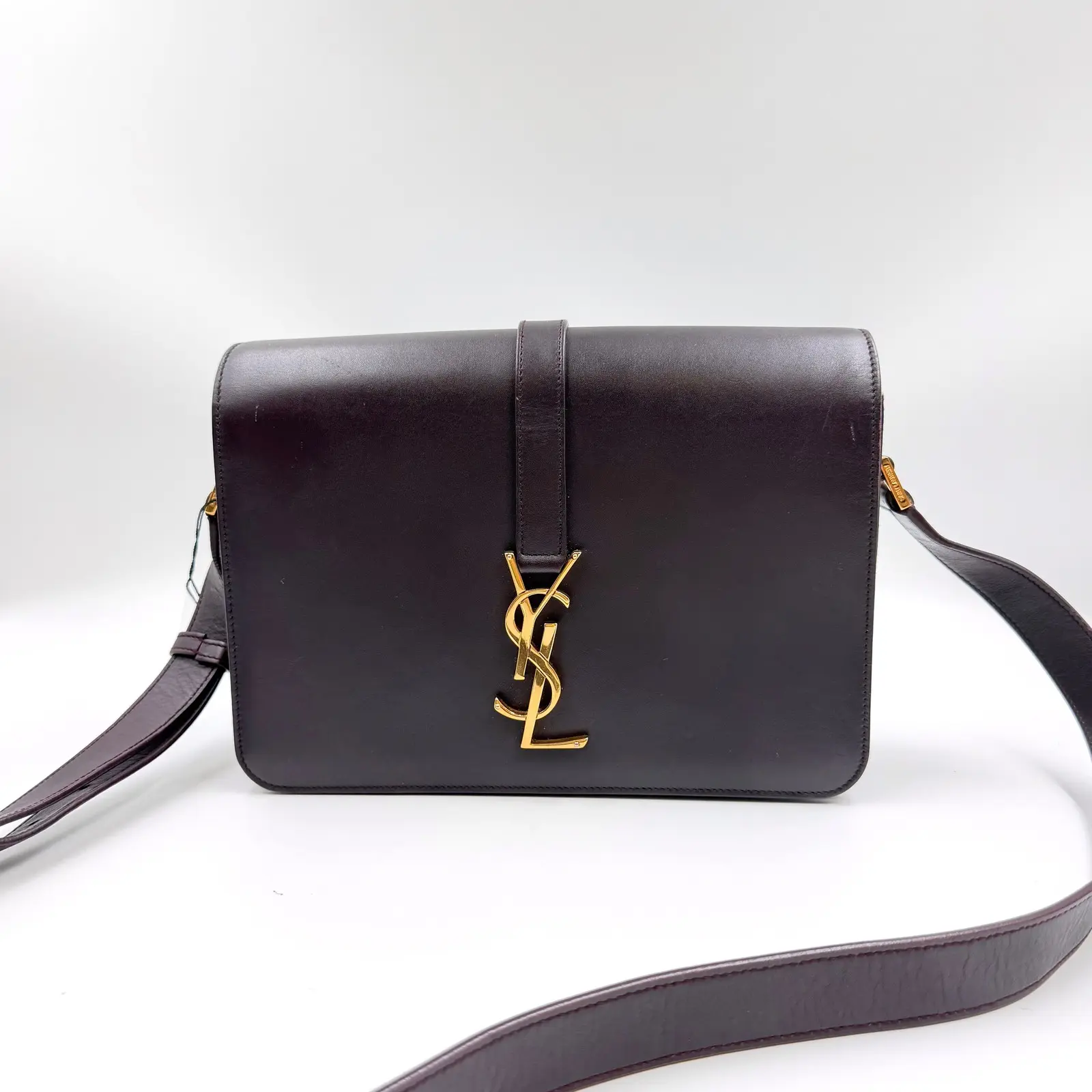 Pre-owned Yves Saint Laurent AS SHOWN Shoulder Bags HZ 6989 Saint Laurent Monogram Université Shoulder Bag 26.08.03