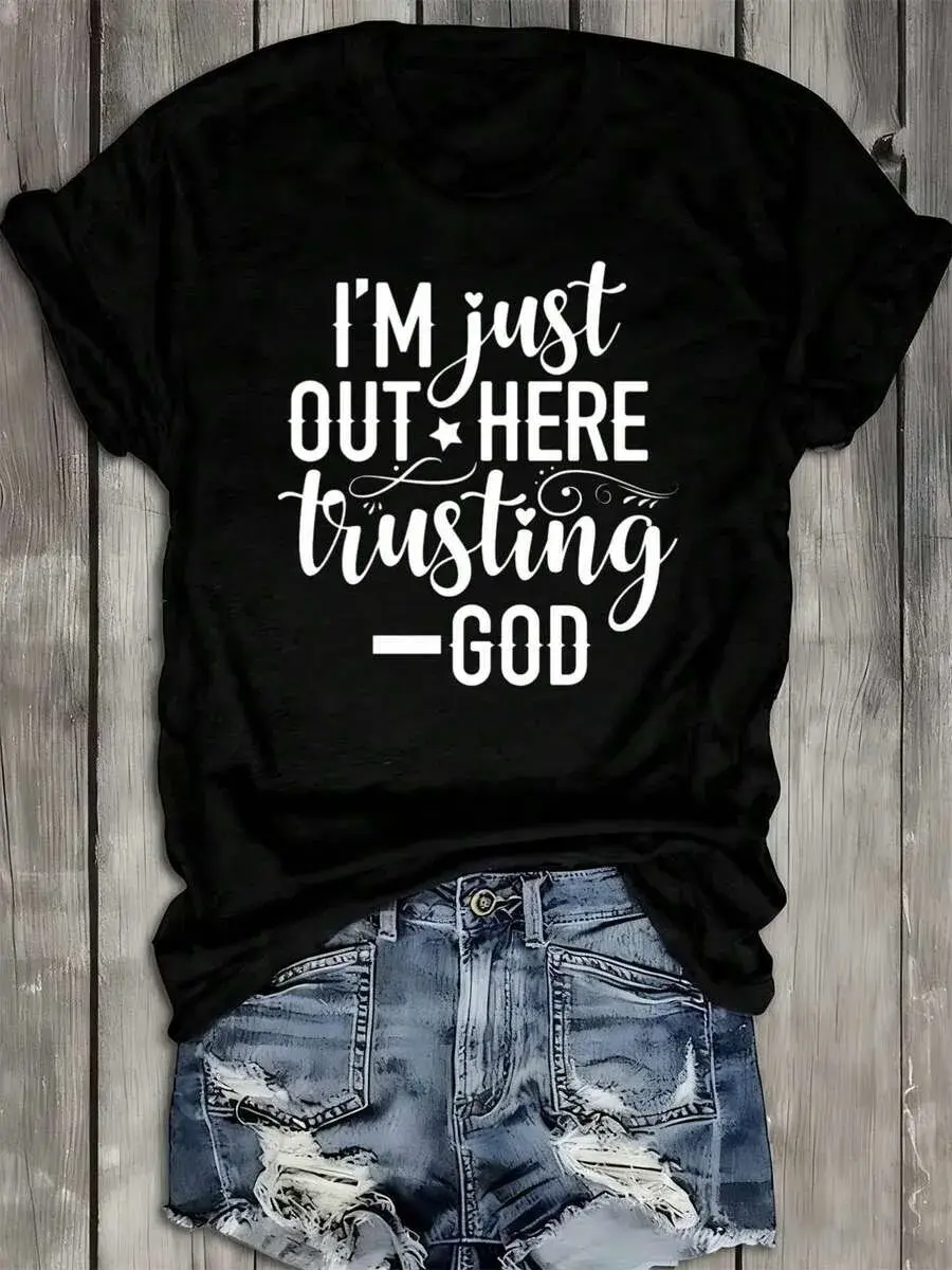 Women'S Faith T-Shirt - "I'm Out Here Trusting God" Religious Tee - Heavyweight 180GSM 100% Black Shirt - Vintage Streetwear Top For Everyday & Chri
