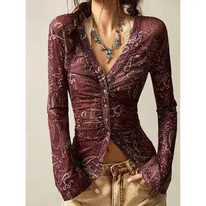 Women’s retro printed shirt, unique patterned top, suitable for casual wear, stylish and comfortable design, perfect for everyday wear GARMENTARY