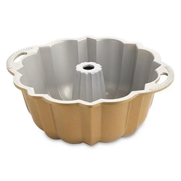 Nordic Ware Anniversary Bundt Pan Nordic Ware Anniversary Bundt Pan