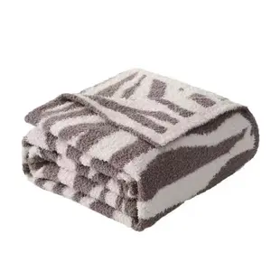 For Stress & Anxiety  zebra striped blanket furniture decoration, super soft, classic striped pattern, very suitable for bed, sofa, travel, camping, four seasons, family bedroom decoration plush, lightweight quilt, cute little girl. warm