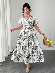 Plus Size Women's Holiday Style Bohemian Boho Short Sleeve Dress, Womenswear, Full Floral Print, V Neck Design, Loose Fit, Casual Wear, Perfect for Daily Use or Vacation